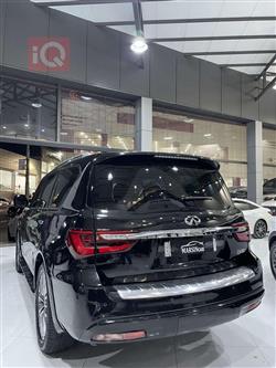 Infiniti QX80